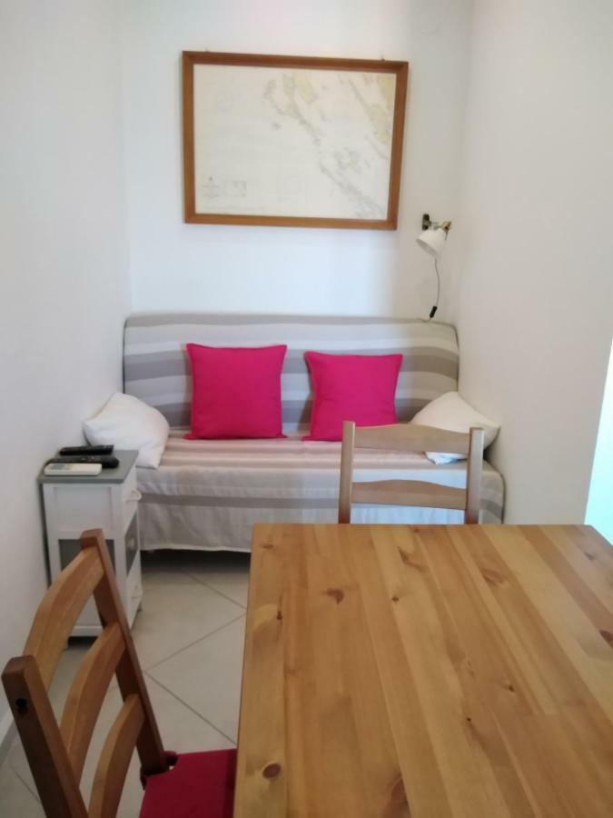 Apartment Emma Mali Lošinj Екстериор снимка