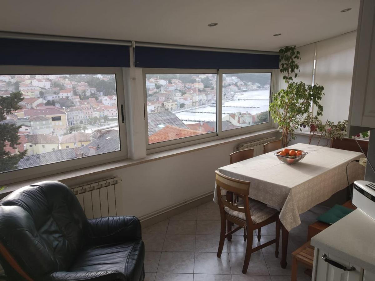 Apartment Emma Mali Lošinj Екстериор снимка